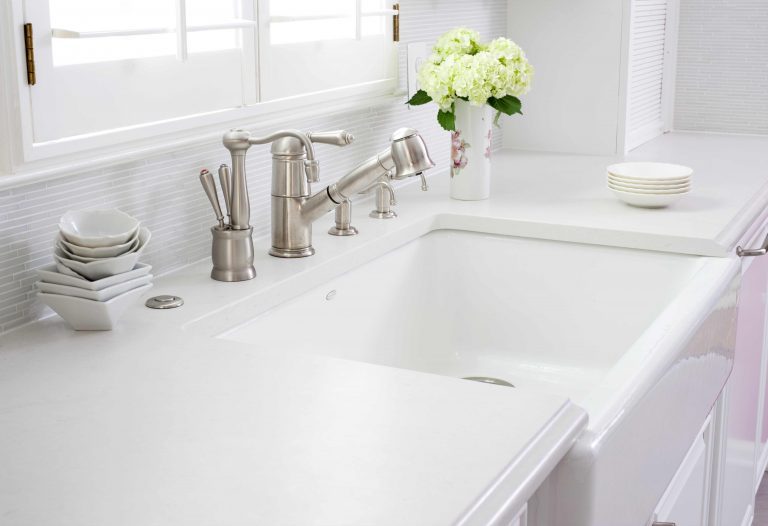 white kitchen farmhouse sink brushed chrome fixtures