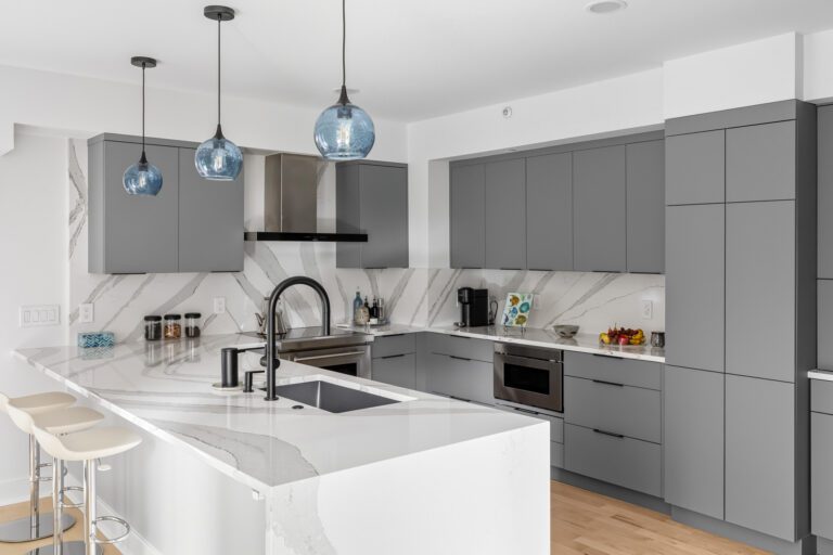 Modern Kitchen Remodel by Case Architects & Remodelers — Project 2 project photo 9