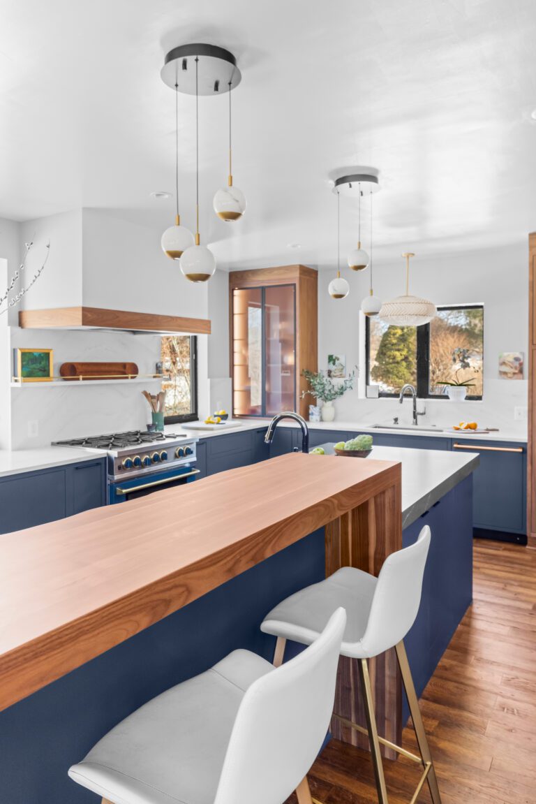 Modern Kitchen Remodel by Case Architects & Remodelers — Project 1 project photo 2